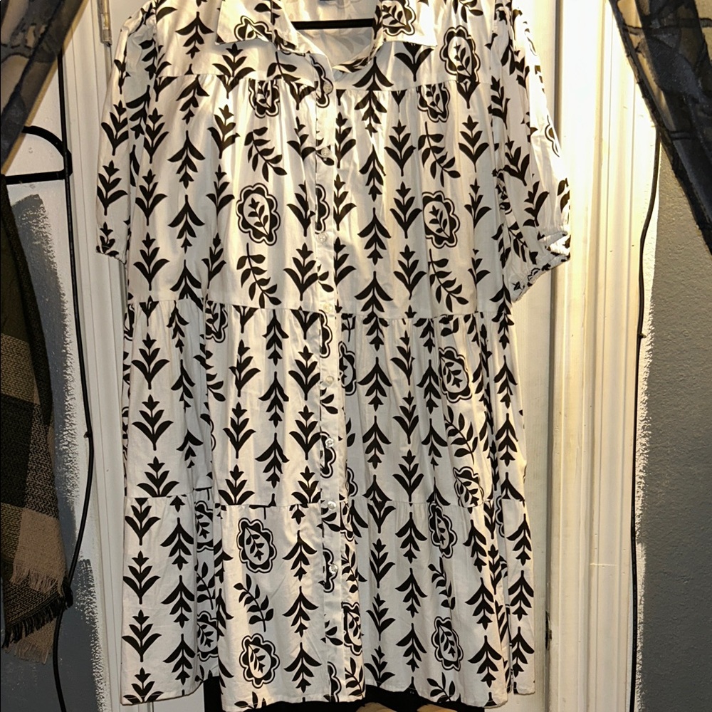 Black and White Floral Shirt Dress